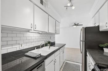 7665 Quincy Ave #204, Denver, CO 80237