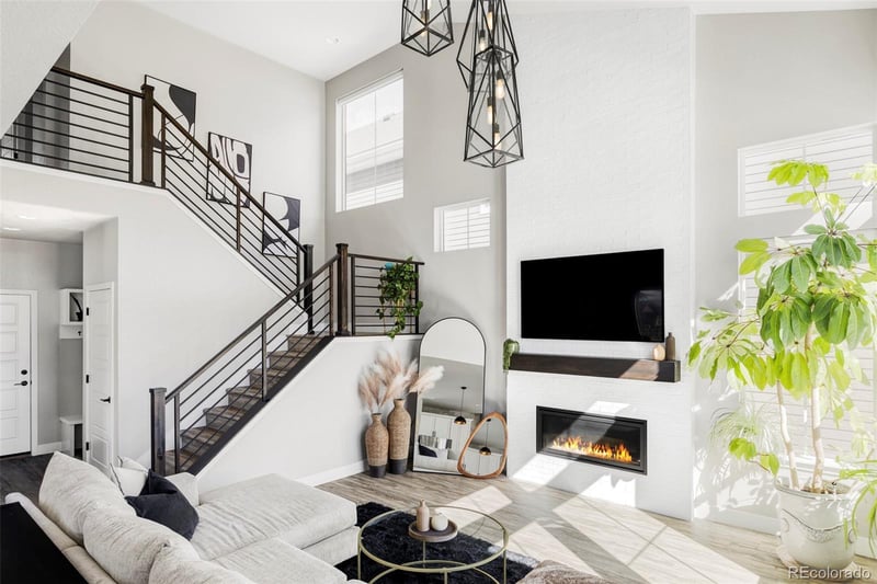 6250 Stable View St, Castle Pines, CO 80108