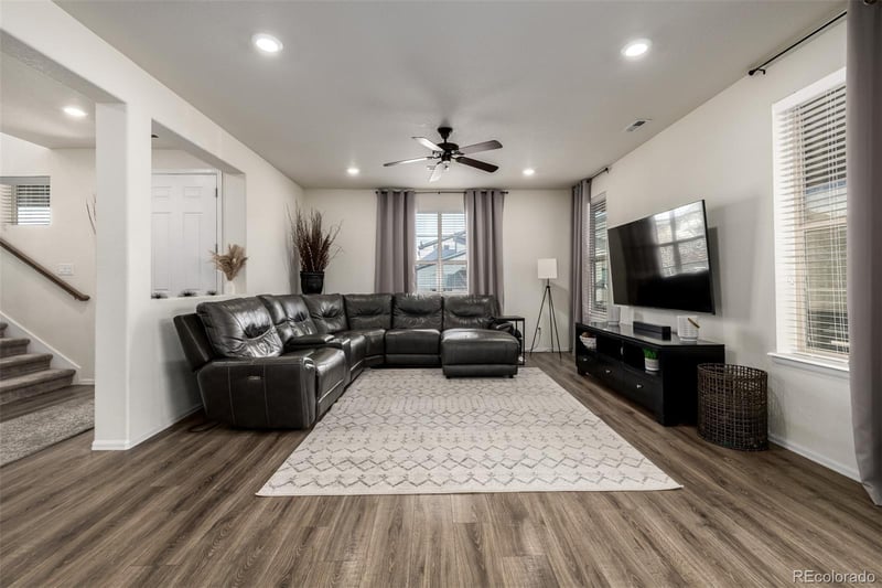 9781 Bennett Peak St, Littleton, CO 80125