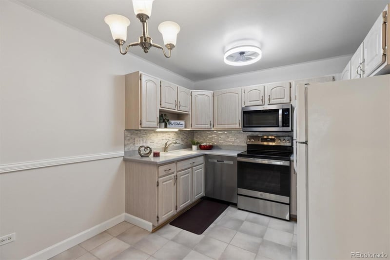 615 Alton Way #12B, Denver, CO 80247