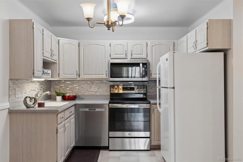 615 Alton Way #12B, Denver, CO 80247