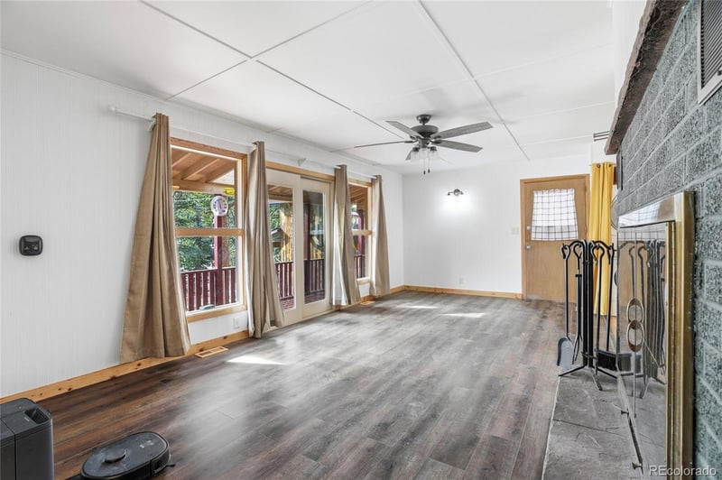 134 Aspen Dr, Lyons, CO 80540
