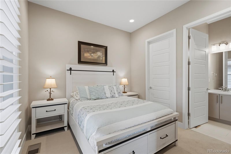 1198 Lost Elk Loop, Castle Rock, CO 80108