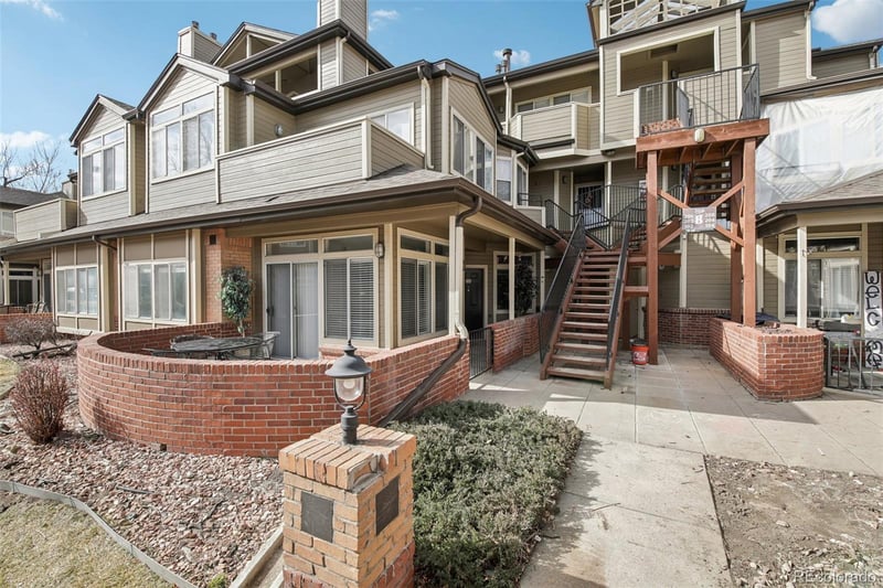 6001 S Yosemite St #B102, Greenwood Village, CO 80111