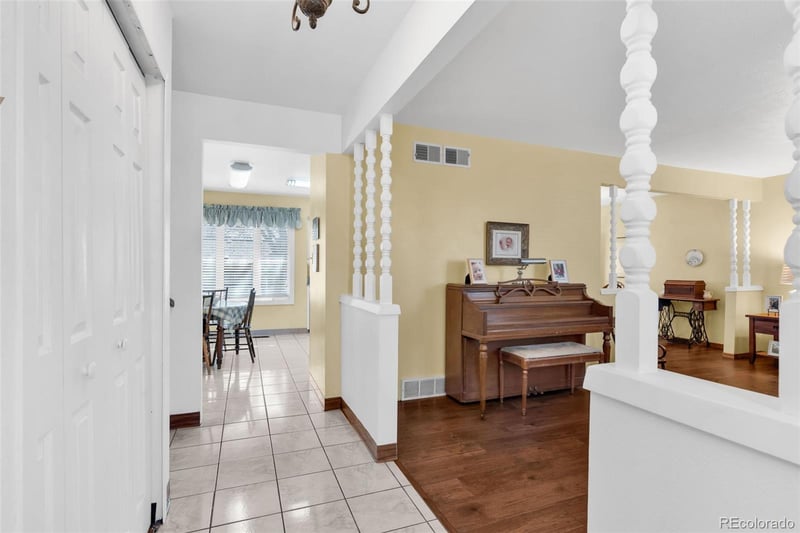 5 Strawflower Ct, Pueblo, CO 81001