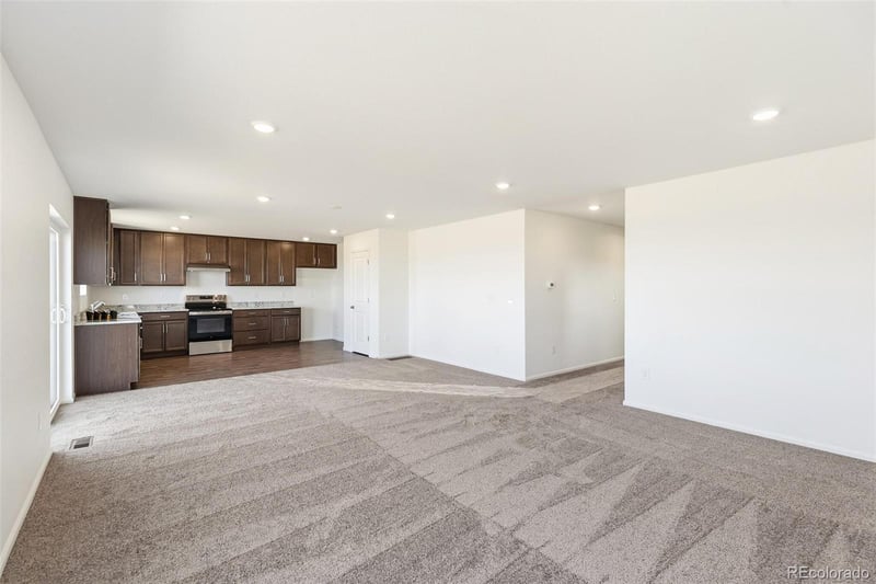 1662 Gold Bug Way, Aurora, CO 80018