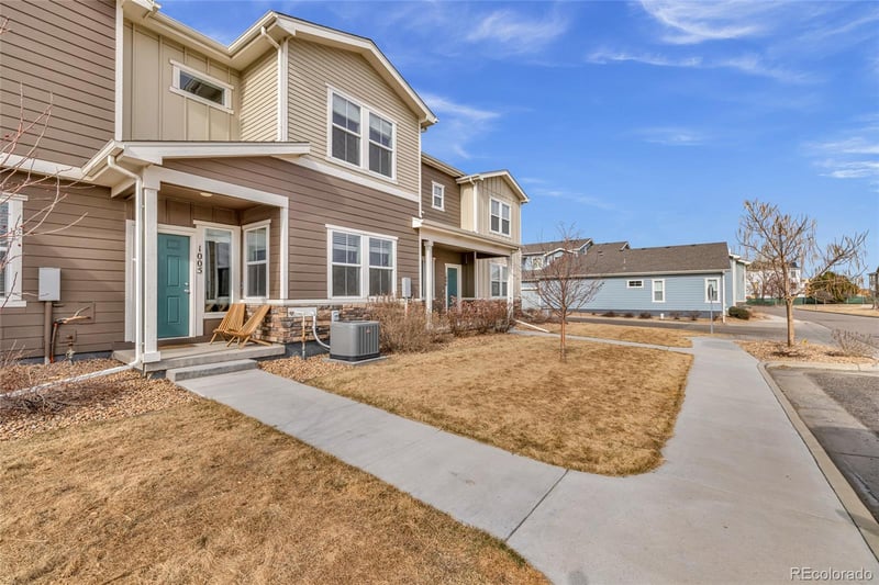 10581 Paris St #1005, Henderson, CO 80640