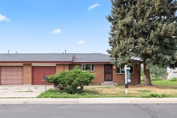 9022 Washburn Pl, Lakewood, CO 80227