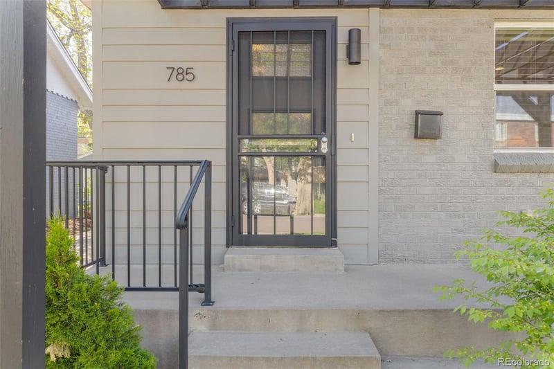 785 Dexter St, Denver, CO 80220