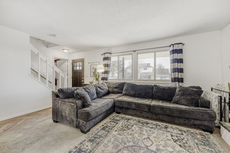 8947 Wagner Ln, Westminster, CO 80031