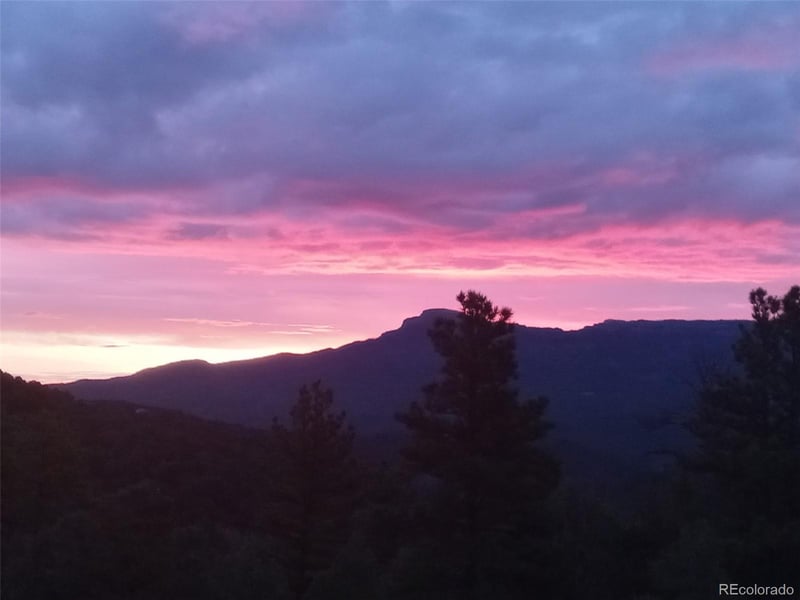 33280 Turkey Creek Ln, Trinidad, CO 81082