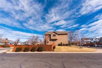 18615 Progress Pl, Centennial, CO 80015