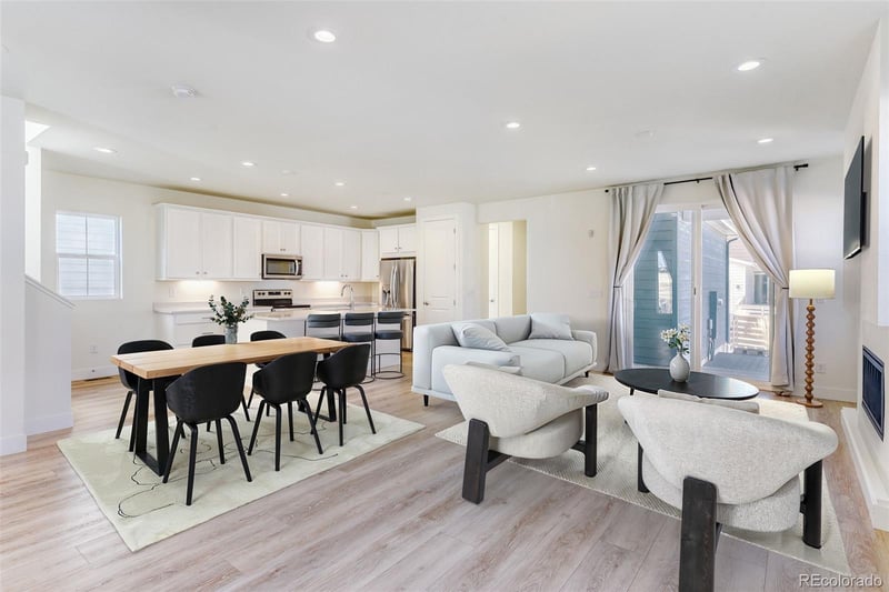 8733 Arriba Dr, Littleton, CO 80125