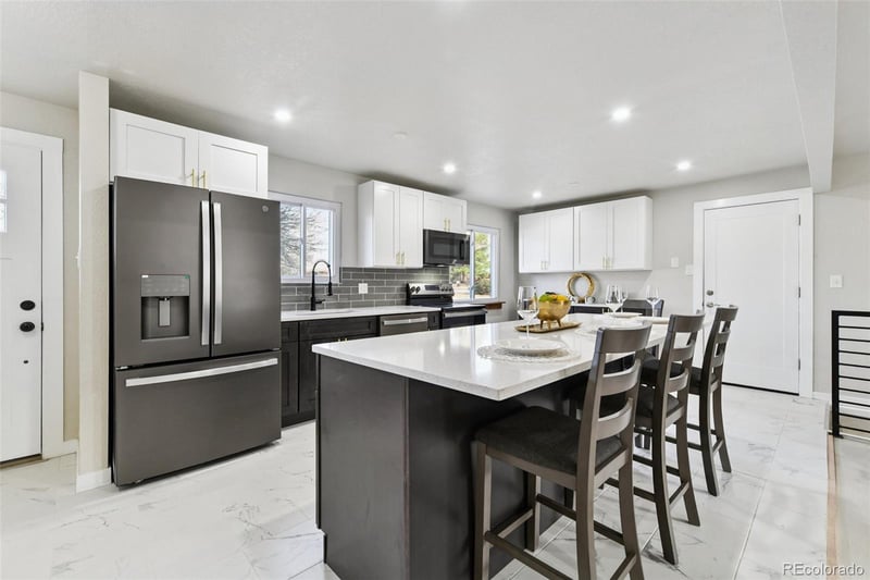 225 Tucson St, Aurora, CO 80011