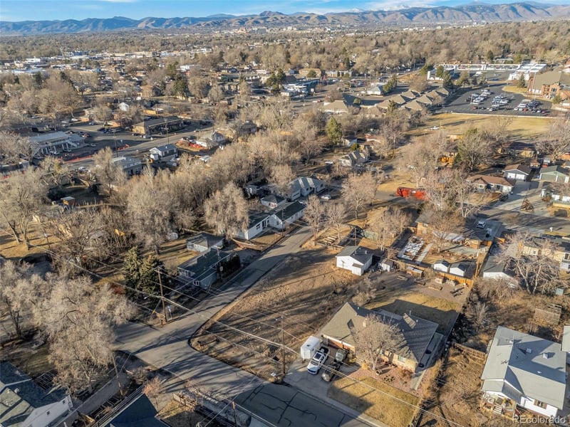 2105 Teller St, Lakewood, CO 80214