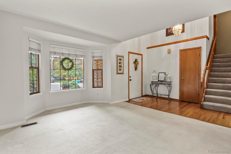 8284 Quarto Ave, Littleton, CO 80128