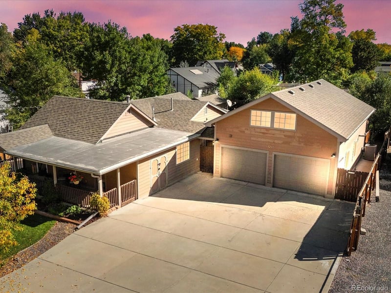 1260 Welch St, Lakewood, CO 80401