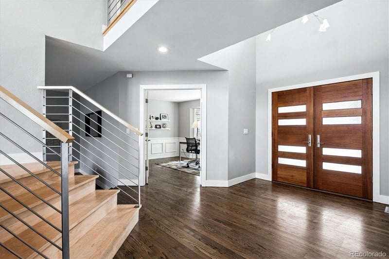 10293 E Sheri Ln, Englewood, CO 80111