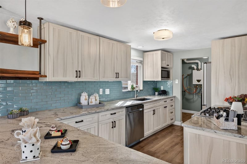 7350 21st Ave, Lakewood, CO 80214