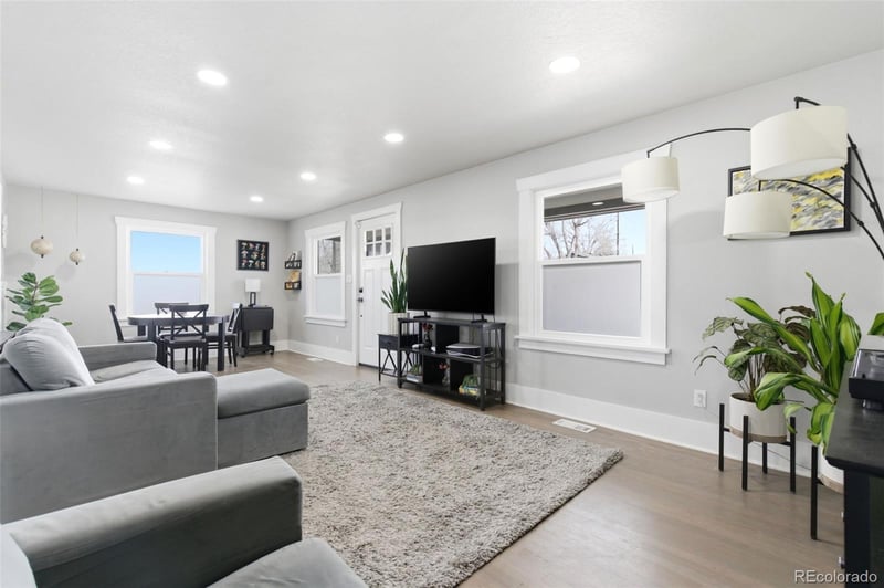 5611 Cedar St, Littleton, CO 80120