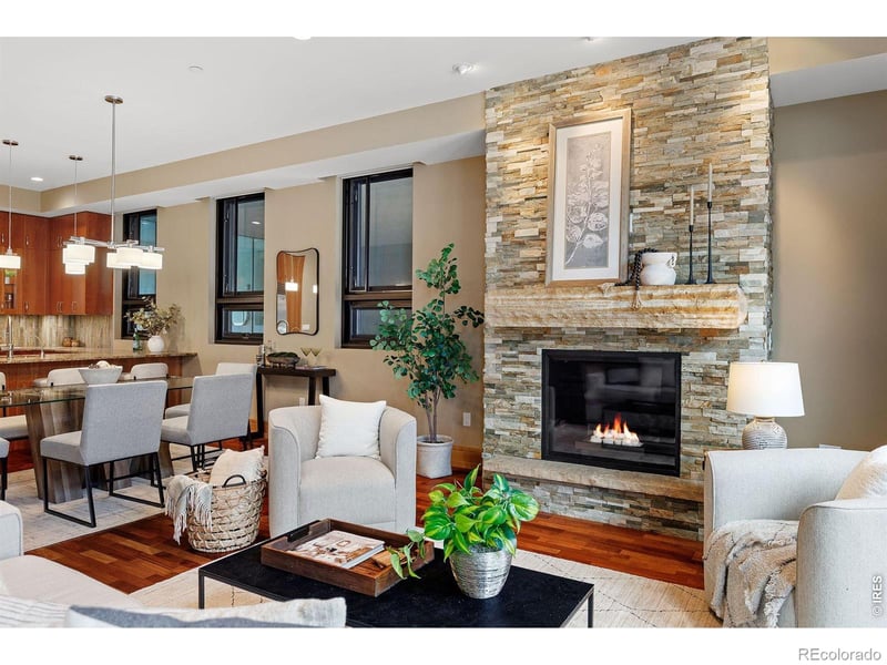 1077 Canyon Blvd #305, Boulder, CO 80302