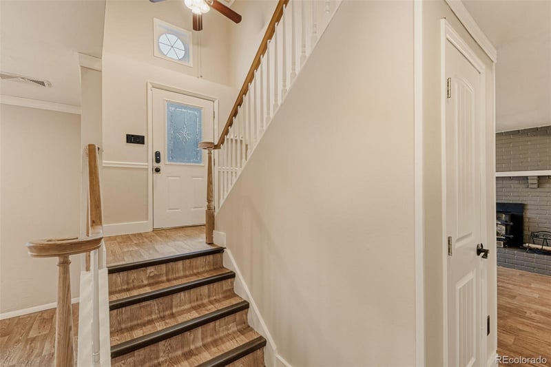 990 Kenton St, Aurora, CO 80012