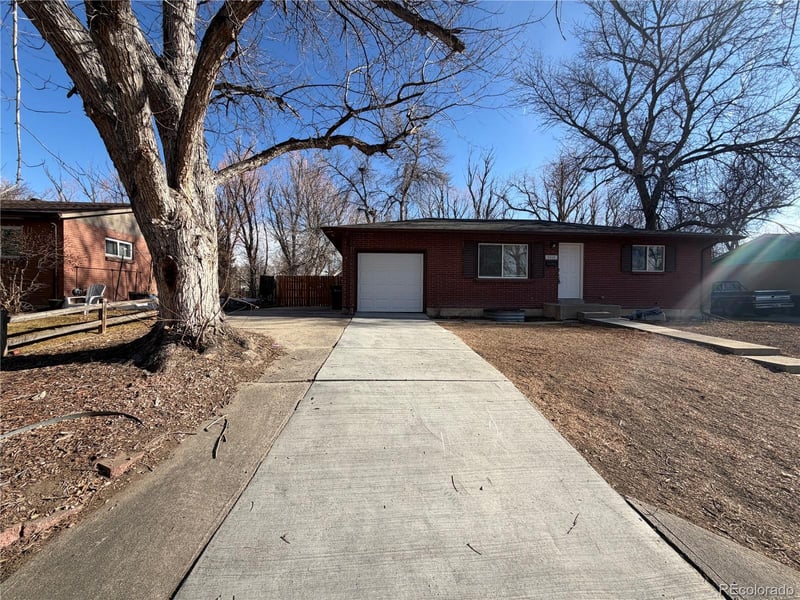 6209 Brooks Dr, Arvada, CO 80004