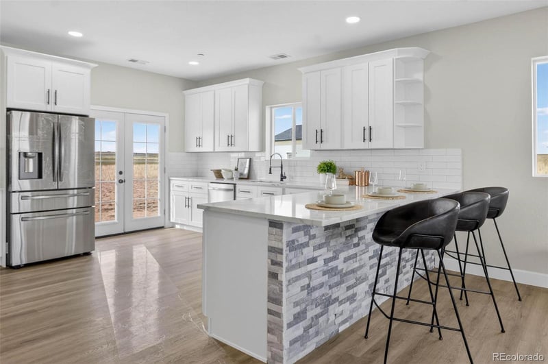 61800 E 32nd Ct, Strasburg, CO 80136