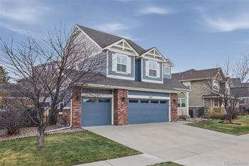 6477 Oak Hill Cir, Aurora, CO 80016
