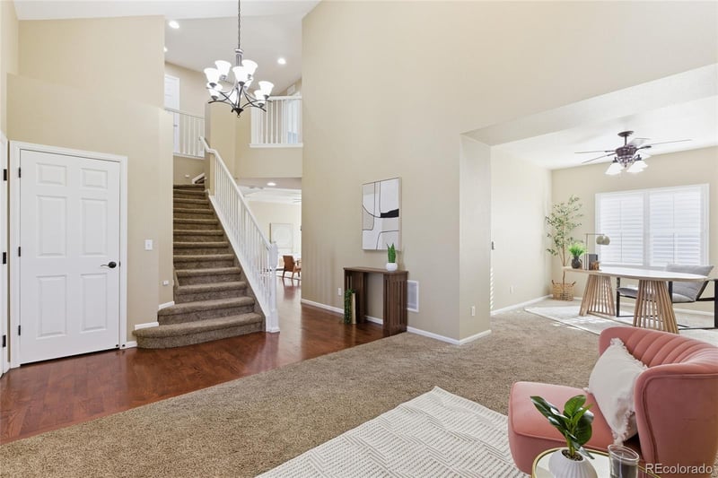 6477 Oak Hill Cir, Aurora, CO 80016