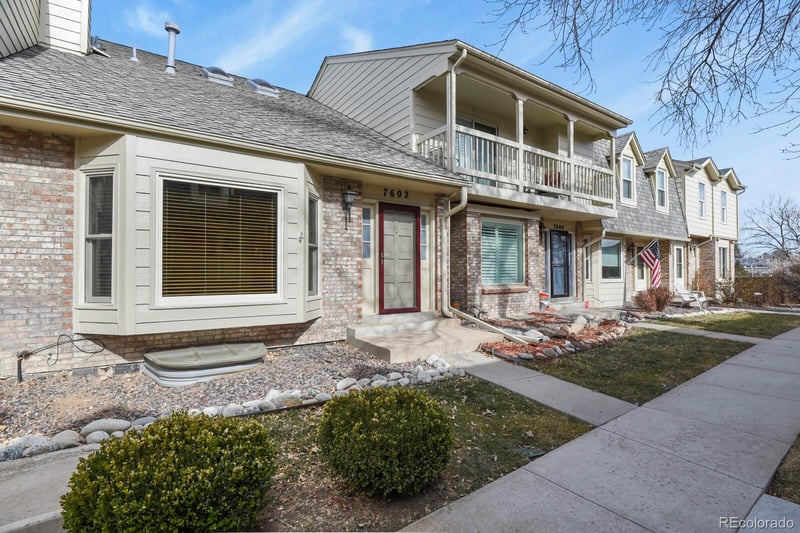 7602 Cove Cir, Centennial, CO 80122