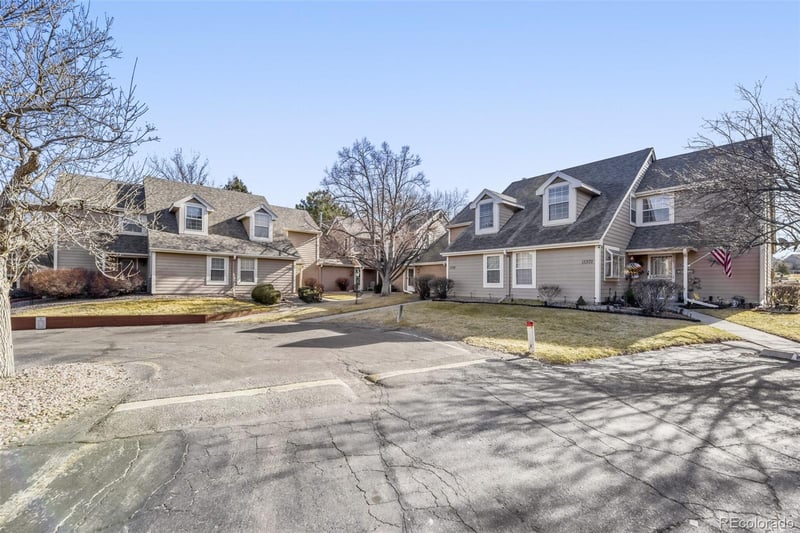 13382 Asbury Dr, Aurora, CO 80014