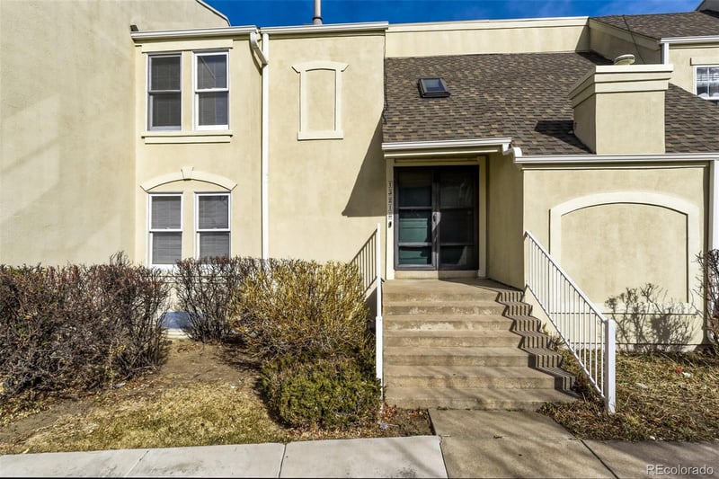 13218 Linvale Pl, Aurora, CO 80014