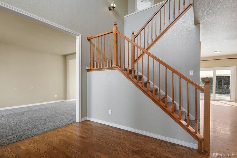 18119 Caley Cir, Aurora, CO 80016