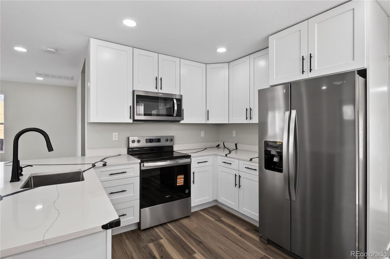 1446 Jamaica St, Aurora, CO 80010