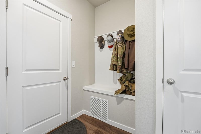 5150 Roundhouse Dr, Colorado Springs, CO 80925