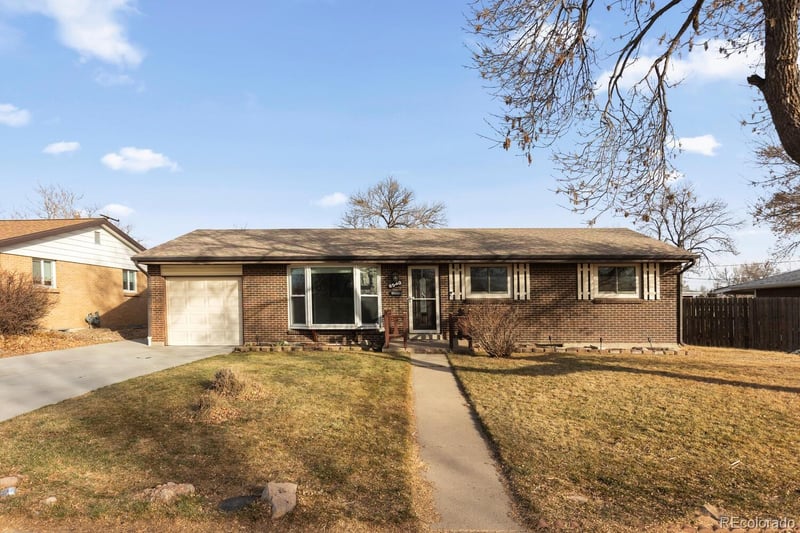 8540 Faraday St, Denver, CO 80229
