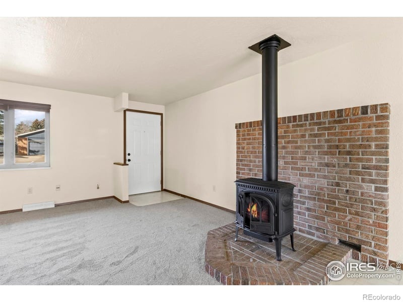 2616 Glendevey Dr, Loveland, CO 80538