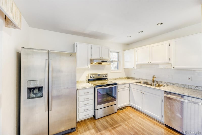 1160 Clinton St #40, Denver, CO 80247