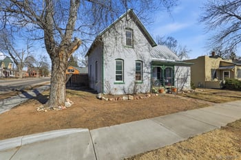 2930 Pikes Peak Ave, Colorado Springs, CO 80904