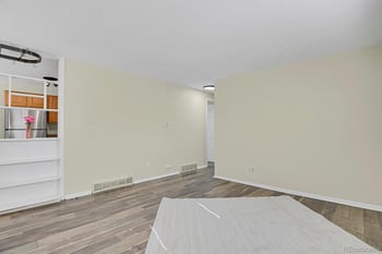 412 Dayton St, Aurora, CO 80010