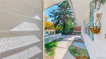 3067 S Holly Pl, Denver, CO 80222