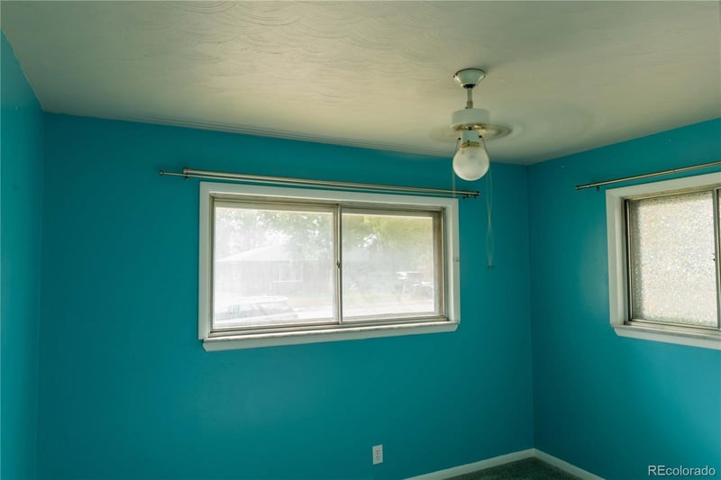 1417 23rd Ave Ct, Greeley, CO 80634