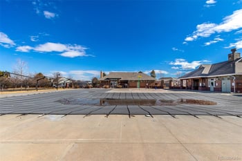 25876 Maple Pl, Aurora, CO 80018