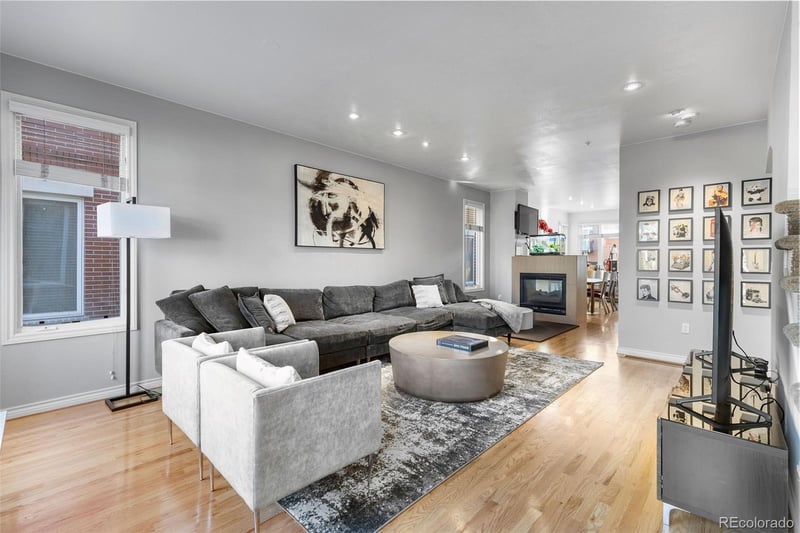 12 Monroe St, Denver, CO 80209