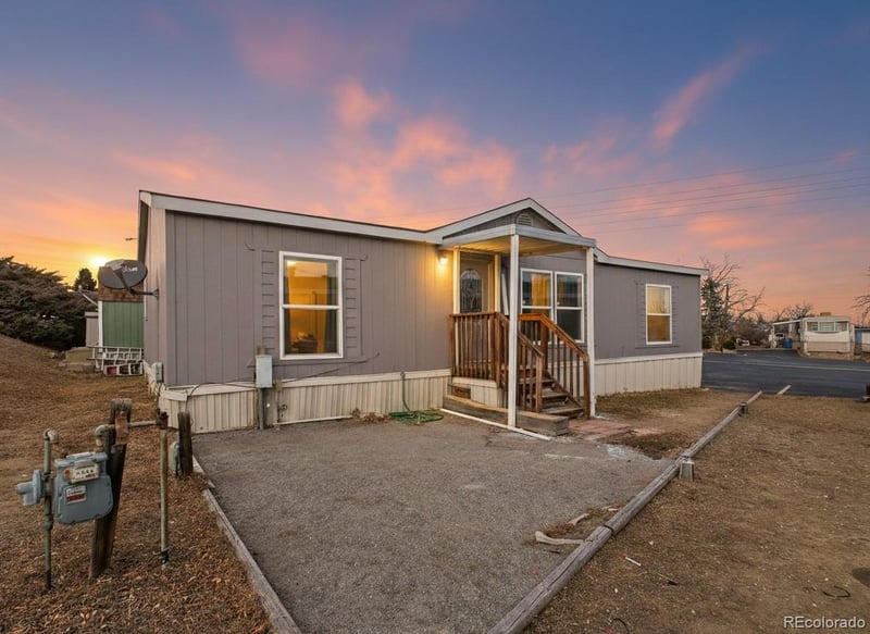 9400 Elm Ct Lot 659B, Denver, CO 80260