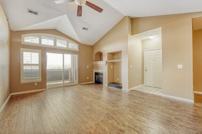 14241 1st Dr #304, Aurora, CO 80011