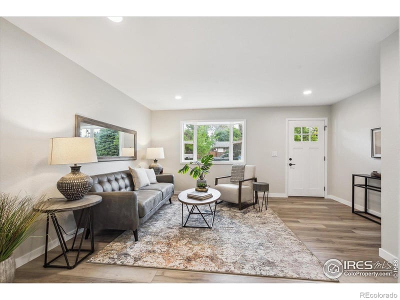 518 Sunset Dr, Louisville, CO 80027