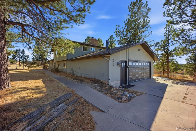 9212 Tanglewood Rd, Franktown, CO 80116
