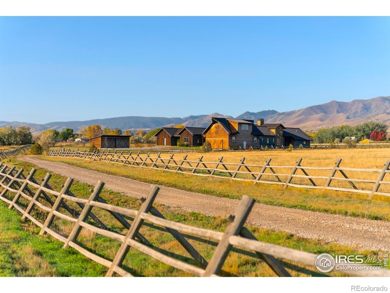 5336 Caribou Springs Trl, Longmont, CO 80503